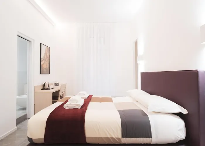 Lux Pretoria Guest house Rome